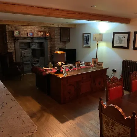 Ferienhaus Luxury Boutique Country With Hot Tub York