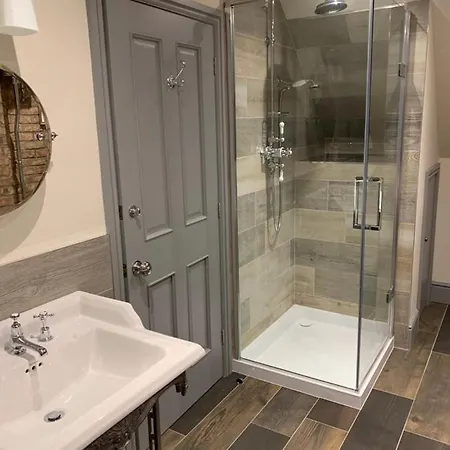 Luxury Boutique Country With Hot Tub *